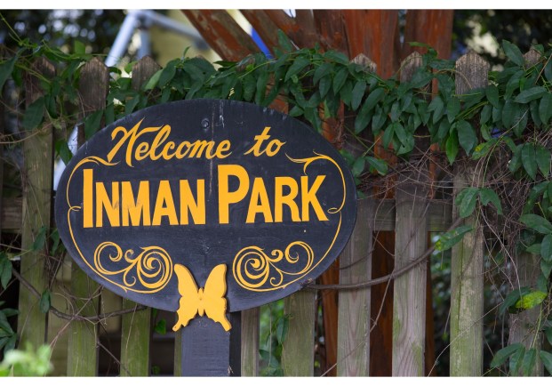 small welcome sign - inmanpark-walkingtourlre-welcome sign 009